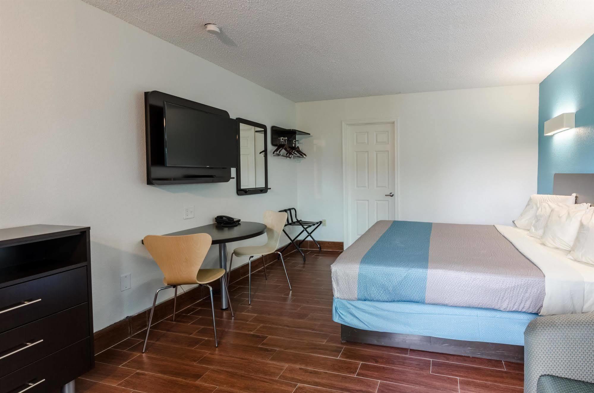 Motel 6-Lexington, Va Экстерьер фото