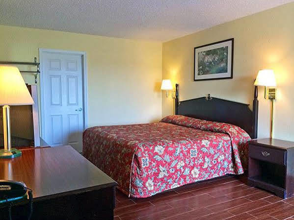 Motel 6-Lexington, Va Экстерьер фото